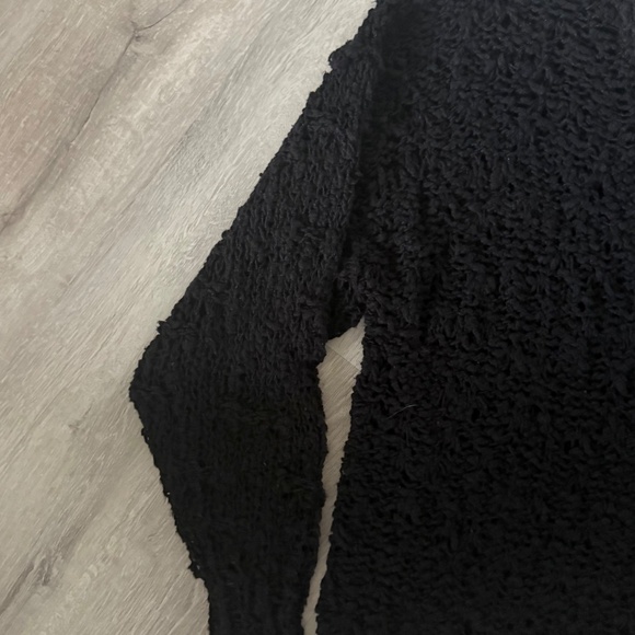 Free People Women’s Black Loose Knit Relaxed Fit Sweater Size Small - Picture 6 of 11